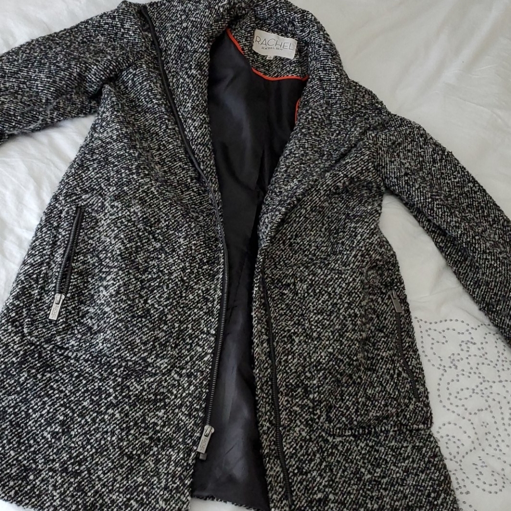 Coat - Picture 3 of 4